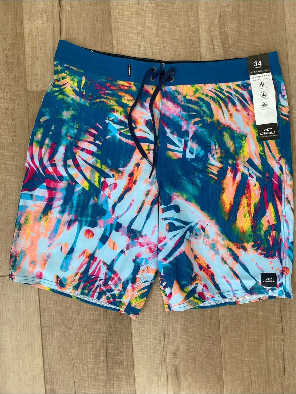 O'Neill Men’s Hyperfreak Teal Blue Tropical Print Boardshorts
